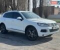 Белый Фольксваген Туарег, объемом двигателя 3 л и пробегом 229 тыс. км за 21000 $, фото 3 на Automoto.ua