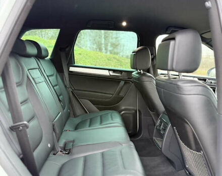 Белый Фольксваген Туарег, объемом двигателя 3 л и пробегом 279 тыс. км за 22999 $, фото 34 на Automoto.ua