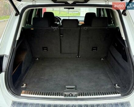 Белый Фольксваген Туарег, объемом двигателя 2.97 л и пробегом 290 тыс. км за 15900 $, фото 15 на Automoto.ua