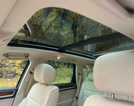 Белый Фольксваген Туарег, объемом двигателя 3.6 л и пробегом 85 тыс. км за 7000 $, фото 8 на Automoto.ua