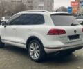 Білий Фольксваген Туарег, об'ємом двигуна 2.97 л та пробігом 228 тис. км за 23900 $, фото 7 на Automoto.ua