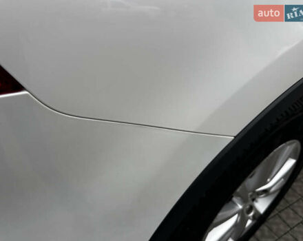 Белый Фольксваген Туарег, объемом двигателя 2.97 л и пробегом 260 тыс. км за 21900 $, фото 18 на Automoto.ua