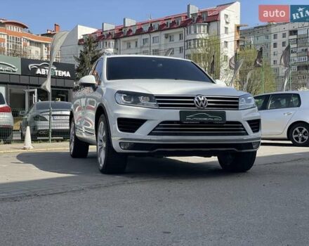 Білий Фольксваген Туарег, об'ємом двигуна 2.97 л та пробігом 228 тис. км за 24500 $, фото 10 на Automoto.ua
