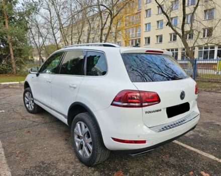 Белый Фольксваген Туарег, объемом двигателя 3 л и пробегом 154 тыс. км за 12500 $, фото 2 на Automoto.ua