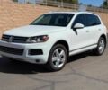 Белый Фольксваген Туарег, объемом двигателя 3 л и пробегом 83 тыс. км за 10500 $, фото 2 на Automoto.ua