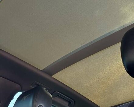 Белый Фольксваген Туарег, объемом двигателя 3 л и пробегом 225 тыс. км за 27700 $, фото 17 на Automoto.ua