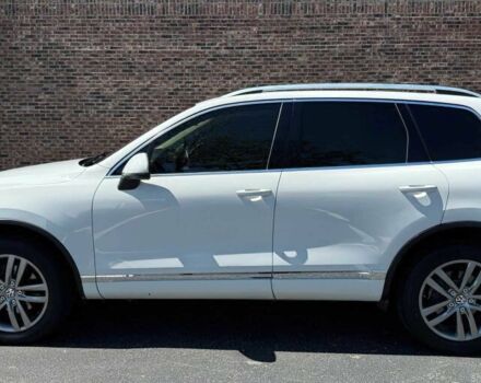 Білий Фольксваген Туарег, об'ємом двигуна 3.6 л та пробігом 78 тис. км за 6200 $, фото 3 на Automoto.ua