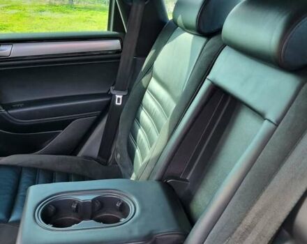 Белый Фольксваген Туарег, объемом двигателя 2.97 л и пробегом 230 тыс. км за 30000 $, фото 29 на Automoto.ua