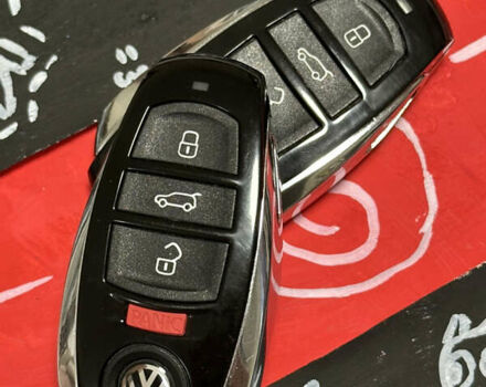 Белый Фольксваген Туарег, объемом двигателя 2.97 л и пробегом 216 тыс. км за 24500 $, фото 34 на Automoto.ua