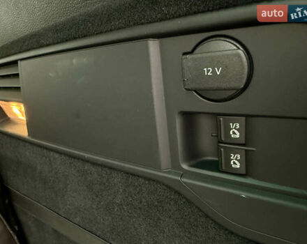 Белый Фольксваген Туарег, объемом двигателя 2.97 л и пробегом 216 тыс. км за 24500 $, фото 31 на Automoto.ua