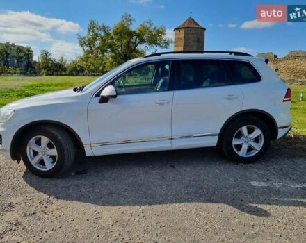 Белый Фольксваген Туарег, объемом двигателя 2.97 л и пробегом 230 тыс. км за 30000 $, фото 22 на Automoto.ua