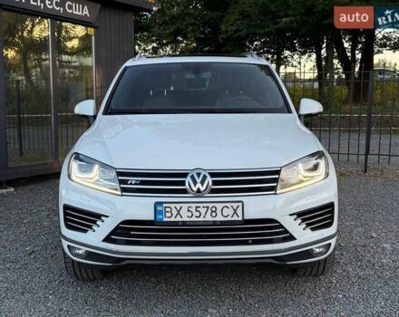 Белый Фольксваген Туарег, объемом двигателя 2.97 л и пробегом 205 тыс. км за 23900 $, фото 6 на Automoto.ua