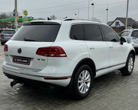 Белый Фольксваген Туарег, объемом двигателя 3 л и пробегом 320 тыс. км за 23700 $, фото 3 на Automoto.ua