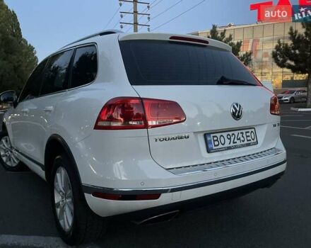 Белый Фольксваген Туарег, объемом двигателя 2.97 л и пробегом 208 тыс. км за 21800 $, фото 28 на Automoto.ua