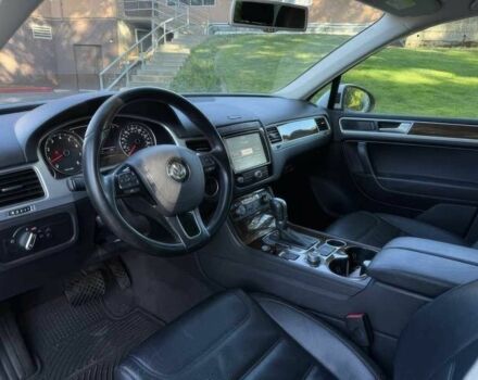 Белый Фольксваген Туарег, объемом двигателя 3.6 л и пробегом 77 тыс. км за 13700 $, фото 11 на Automoto.ua