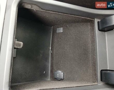 Белый Фольксваген Туарег, объемом двигателя 3 л и пробегом 170 тыс. км за 24900 $, фото 44 на Automoto.ua