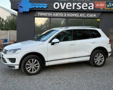 Белый Фольксваген Туарег, объемом двигателя 2.97 л и пробегом 205 тыс. км за 23900 $, фото 1 на Automoto.ua