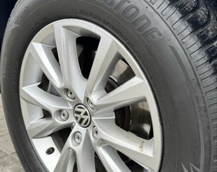 Белый Фольксваген Туарег, объемом двигателя 3 л и пробегом 320 тыс. км за 23700 $, фото 22 на Automoto.ua