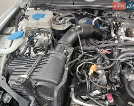 Белый Фольксваген Туарег, объемом двигателя 3 л и пробегом 170 тыс. км за 24900 $, фото 47 на Automoto.ua