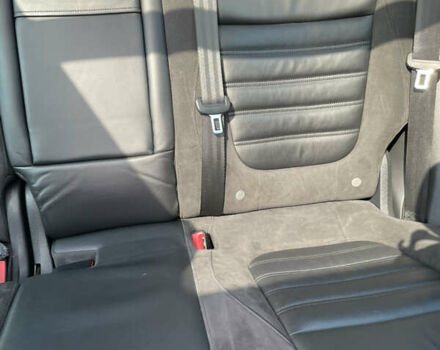 Білий Фольксваген Туарег, об'ємом двигуна 4.13 л та пробігом 169 тис. км за 32000 $, фото 12 на Automoto.ua