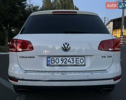 Белый Фольксваген Туарег, объемом двигателя 2.97 л и пробегом 208 тыс. км за 21800 $, фото 20 на Automoto.ua