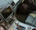 Белый Фольксваген Туарег, объемом двигателя 3 л и пробегом 225 тыс. км за 27700 $, фото 19 на Automoto.ua