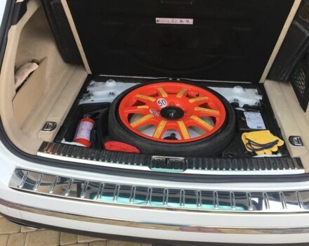 Білий Фольксваген Туарег, об'ємом двигуна 3 л та пробігом 285 тис. км за 20500 $, фото 7 на Automoto.ua