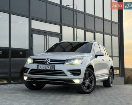 Білий Фольксваген Туарег, об'ємом двигуна 2.98 л та пробігом 287 тис. км за 24250 $, фото 3 на Automoto.ua