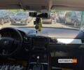 Белый Фольксваген Туарег, объемом двигателя 3 л и пробегом 184 тыс. км за 19000 $, фото 12 на Automoto.ua