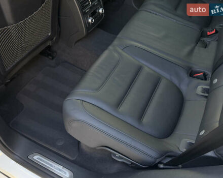 Білий Фольксваген Туарег, об'ємом двигуна 3 л та пробігом 279 тис. км за 24700 $, фото 26 на Automoto.ua