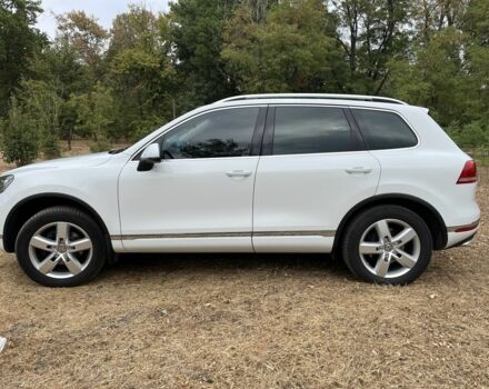 Белый Фольксваген Туарег, объемом двигателя 3 л и пробегом 204 тыс. км за 26000 $, фото 13 на Automoto.ua