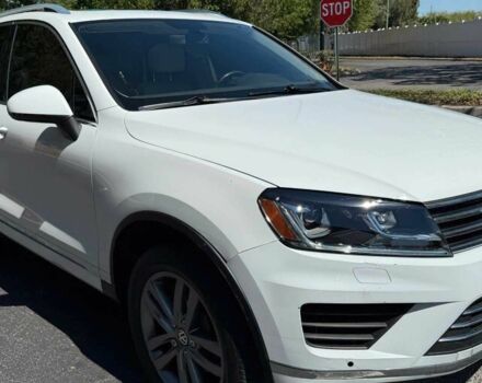 Білий Фольксваген Туарег, об'ємом двигуна 3.6 л та пробігом 78 тис. км за 6200 $, фото 2 на Automoto.ua