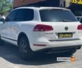 Белый Фольксваген Туарег, объемом двигателя 3 л и пробегом 184 тыс. км за 19000 $, фото 3 на Automoto.ua