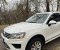 Белый Фольксваген Туарег, объемом двигателя 3.6 л и пробегом 125 тыс. км за 22500 $, фото 5 на Automoto.ua