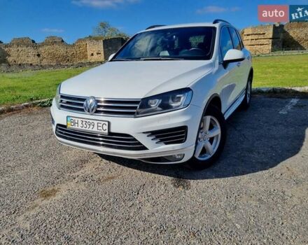 Белый Фольксваген Туарег, объемом двигателя 2.97 л и пробегом 230 тыс. км за 30000 $, фото 9 на Automoto.ua