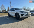 Белый Фольксваген Туарег, объемом двигателя 2.97 л и пробегом 240 тыс. км за 25000 $, фото 14 на Automoto.ua