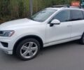 Белый Фольксваген Туарег, объемом двигателя 3 л и пробегом 170 тыс. км за 24900 $, фото 4 на Automoto.ua