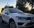Белый Фольксваген Туарег, объемом двигателя 2.97 л и пробегом 208 тыс. км за 21800 $, фото 35 на Automoto.ua