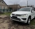 Білий Фольксваген Туарег, об'ємом двигуна 2.97 л та пробігом 334 тис. км за 26000 $, фото 4 на Automoto.ua