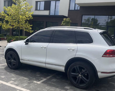 Білий Фольксваген Туарег, об'ємом двигуна 2.97 л та пробігом 247 тис. км за 29800 $, фото 7 на Automoto.ua