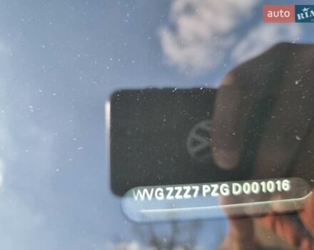 Белый Фольксваген Туарег, объемом двигателя 2.97 л и пробегом 230 тыс. км за 30000 $, фото 71 на Automoto.ua