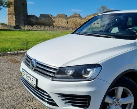 Белый Фольксваген Туарег, объемом двигателя 2.97 л и пробегом 230 тыс. км за 30000 $, фото 8 на Automoto.ua