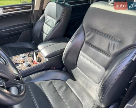 Белый Фольксваген Туарег, объемом двигателя 2.97 л и пробегом 308 тыс. км за 24900 $, фото 10 на Automoto.ua