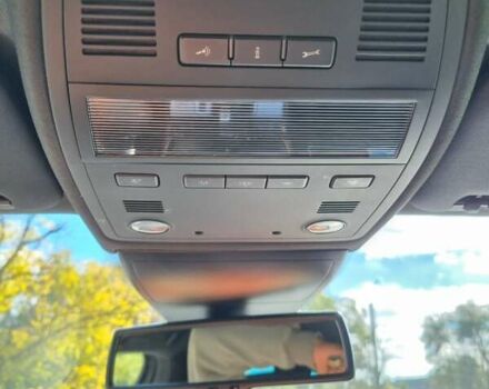 Белый Фольксваген Туарег, объемом двигателя 2.97 л и пробегом 230 тыс. км за 30000 $, фото 42 на Automoto.ua