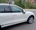 Белый Фольксваген Туарег, объемом двигателя 3 л и пробегом 170 тыс. км за 24900 $, фото 11 на Automoto.ua