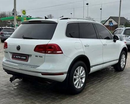 Білий Фольксваген Туарег, об'ємом двигуна 2.97 л та пробігом 320 тис. км за 23200 $, фото 4 на Automoto.ua