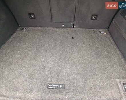 Белый Фольксваген Туарег, объемом двигателя 3 л и пробегом 170 тыс. км за 24900 $, фото 24 на Automoto.ua