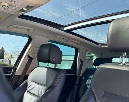 Белый Фольксваген Туарег, объемом двигателя 2.97 л и пробегом 308 тыс. км за 24900 $, фото 11 на Automoto.ua