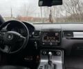 Білий Фольксваген Туарег, об'ємом двигуна 2.97 л та пробігом 334 тис. км за 26000 $, фото 21 на Automoto.ua