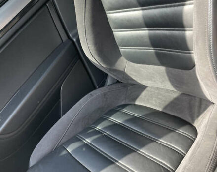 Білий Фольксваген Туарег, об'ємом двигуна 4.13 л та пробігом 169 тис. км за 32000 $, фото 28 на Automoto.ua